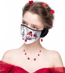 Vianočná maska s ušami pripomínajúca snehuliaka