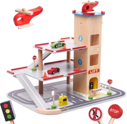 Drevené poschodové parkovisko