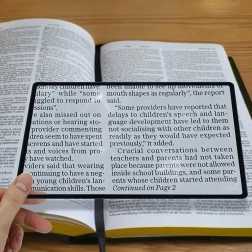 Elastická vrecková stránková lupa 12 × 18 cm