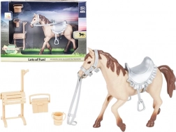 koník v stajni s doplnkami pre dievčatá