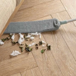 Teleskopická prachovka s dvoma koncovkami