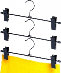 Kovové čierne ramienko s klipsami – sada 3 ks