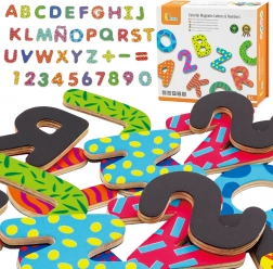 VIGA farebné magnetické písmenká a číslice – drevená sada 77 dielov