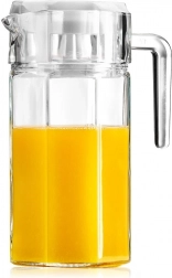 Sklenený džbán s vekom 1,5 l