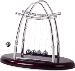 Newtonovo kyvadlo XL – stolová antistresová dekorácia (5 guličiek)