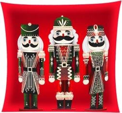 Plyšový obliečok na vankúš 40 × 40 cm s motívom NUTCRACKER – Luskáčik