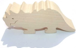 Drevené zvieratko triceratops