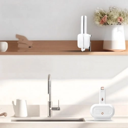 Elektrický sendvičovač 700 W s nepriľnavými doskami