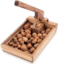 Drevený luskáčik na orechy 25 × 18 × 10 cm