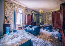 Puzzle Ravensburger Stratené miesta: magická izba – 1000 dielikov