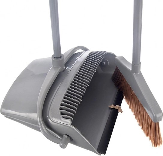 Integrovaný hrebeň pre čisté štetiny