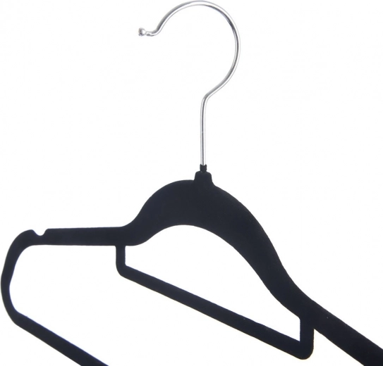 Otočný kovový háčik