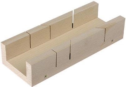 Pokosnica 250 × 97 × 65 mm na presné rezanie 45° a 90°
