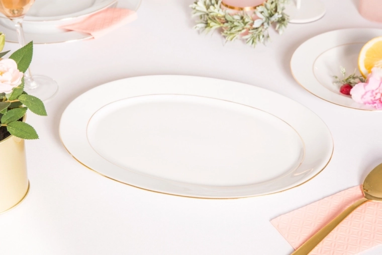 Nadčasový biely porcelán do každej výbavy