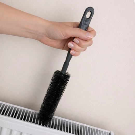 Účinné čistenie medzi rebrami radiátora