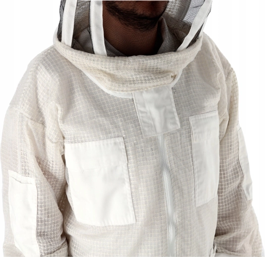 Praktické vrecká a bezpečné stiahnutie