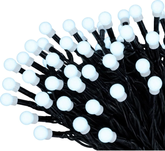 200 LED v studenej bielej