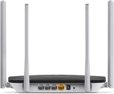 1× WAN a 3× LAN pre stabilné káblové pripojenie