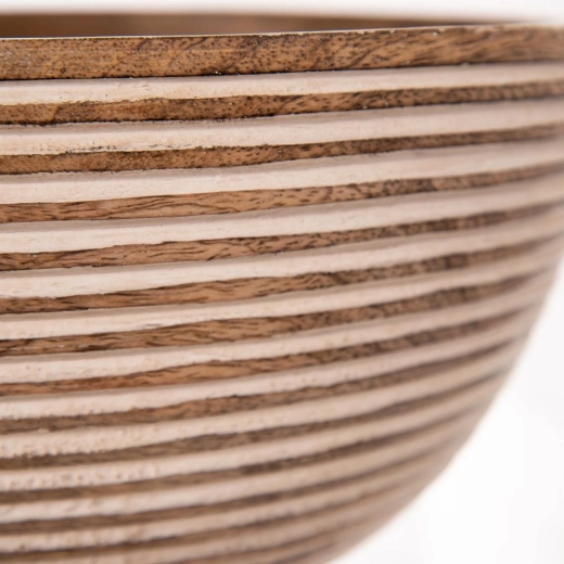 Odolné mangové drevo