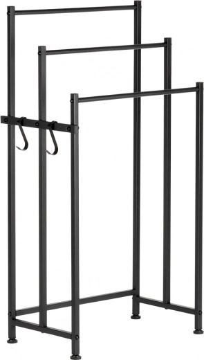 Tri úložné priečky pre viac uterákov