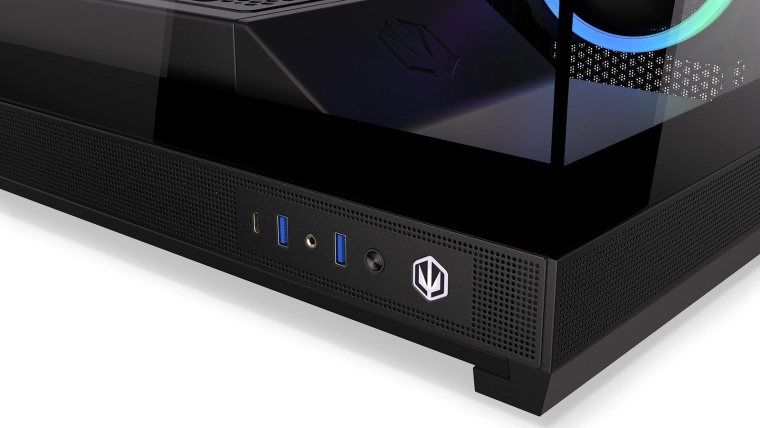Bočné I/O s rýchlym USB‑C vždy poruke