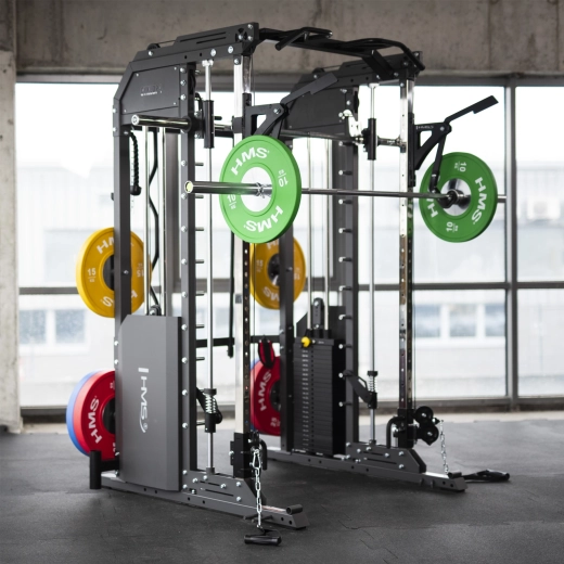 Jednoduchá montáž na multifunkčný rack