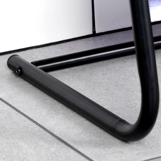 Bezpečná a pevná základňa