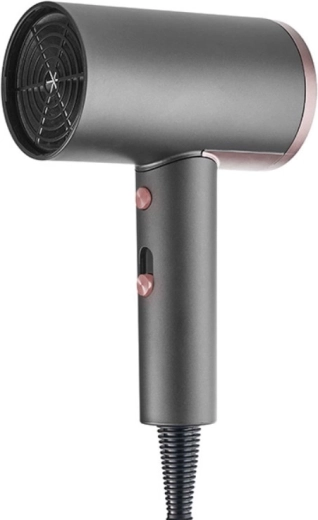 Ionizácia pre hladké a lesklé vlasy