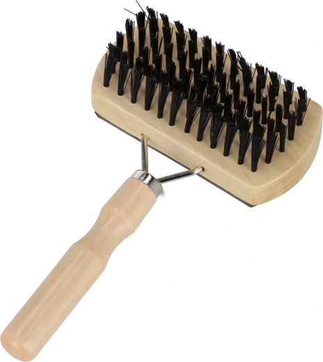 Drevená rukoväť na pohodlné uchopenie