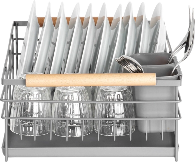 Štýlová kombinácia kovu a dreva