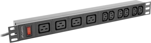 10× IEC zásuviek pre IT zariadenia