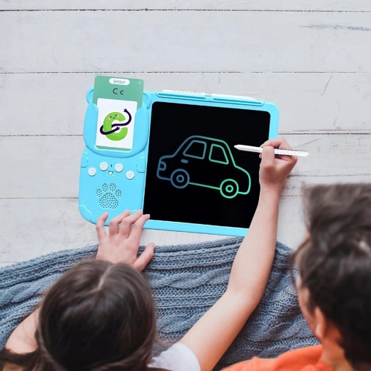 Čítačka a kresliaci tablet v jednom
