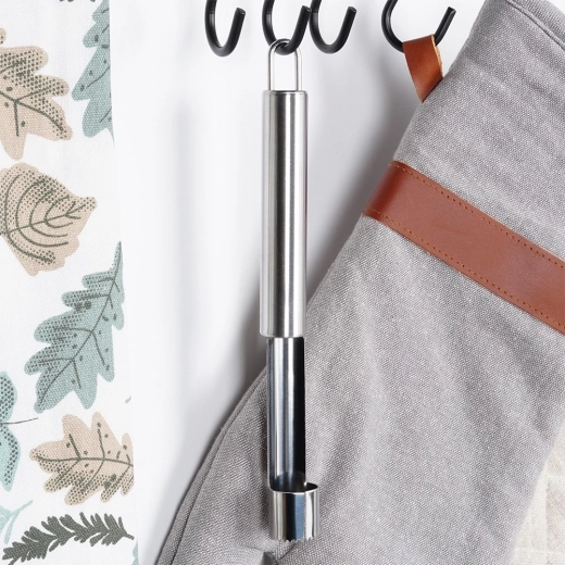 Pohodlné skladovanie s očkom na zavesenie