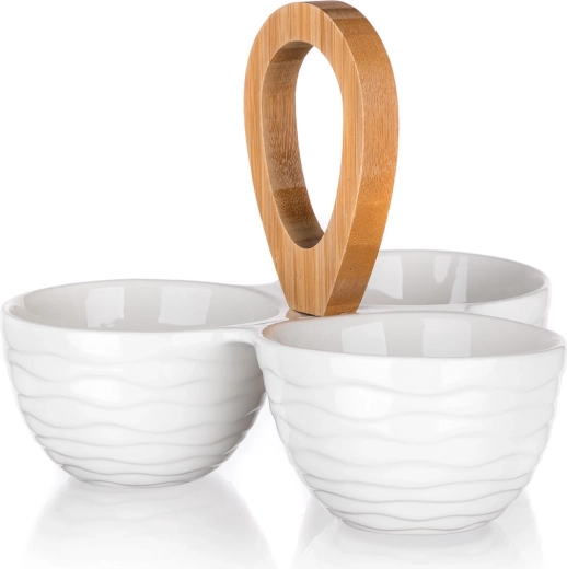 Tri oddelené porcelánové misky
