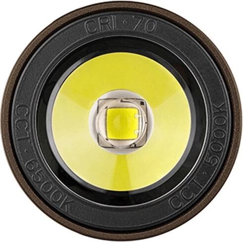 Výkon 1 500 lm a dosvit 175 m