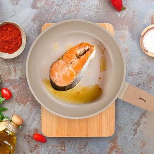 Praktický priemer 24 cm na každodenné varenie