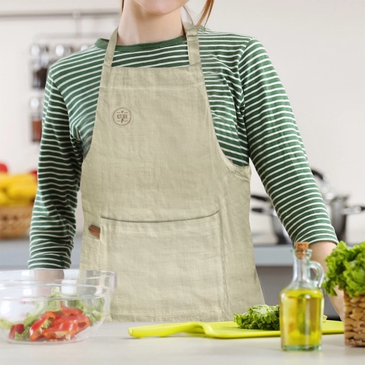 Veľké predné vrecko na všetko potrebné