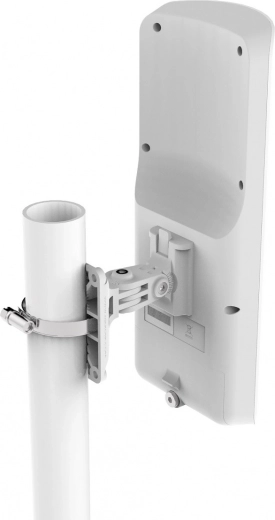 Integrovaný router s výkonom až 30 dBm