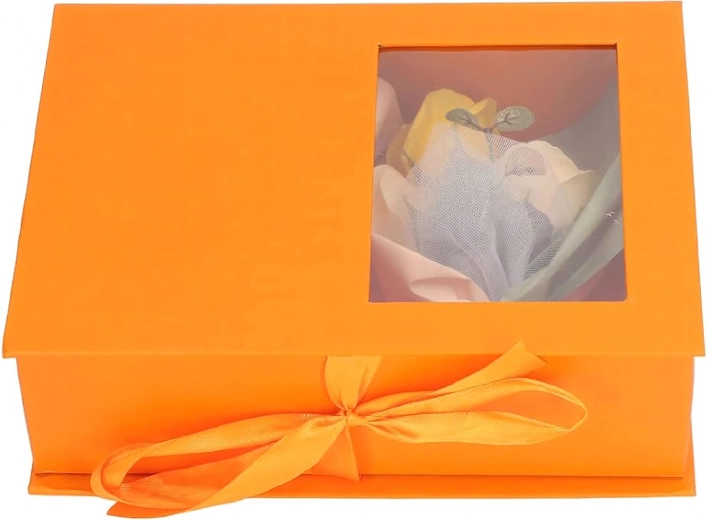 Darčekové balenie a kvetinový doplnok