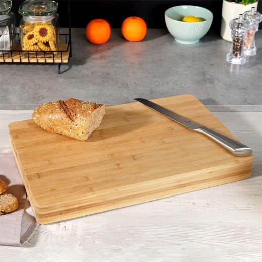 Všestranná na krájanie aj servírovanie