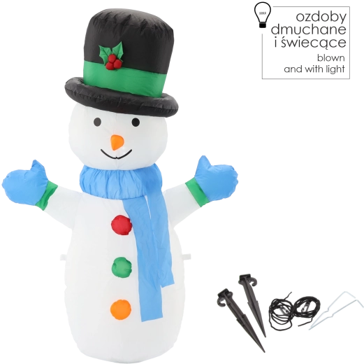 Stabilný vonku vďaka kolíkom a lankám