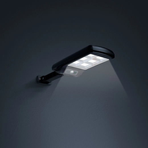 Solárny nástenný reflektor s pohybovým senzorom a 6 COB LED