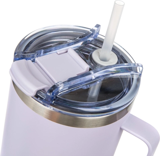 Dva spôsoby pitia: slamka aj náustok