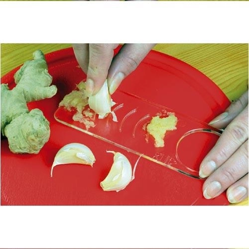 Obojstranné strúhadlo na cesnak 15 × 5,5 cm plast