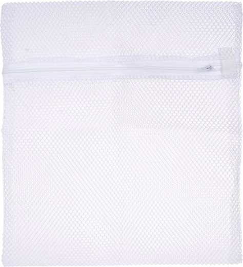 Jemná sieťovina chráni a zároveň pere do hĺbky