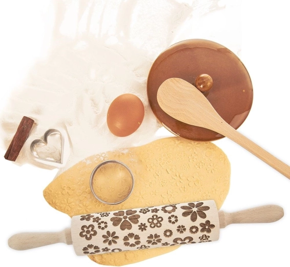 Jemný kvetinový reliéf pre efektné pečenie