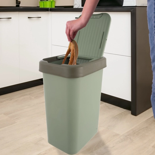 Veko, ktoré drží otvorené