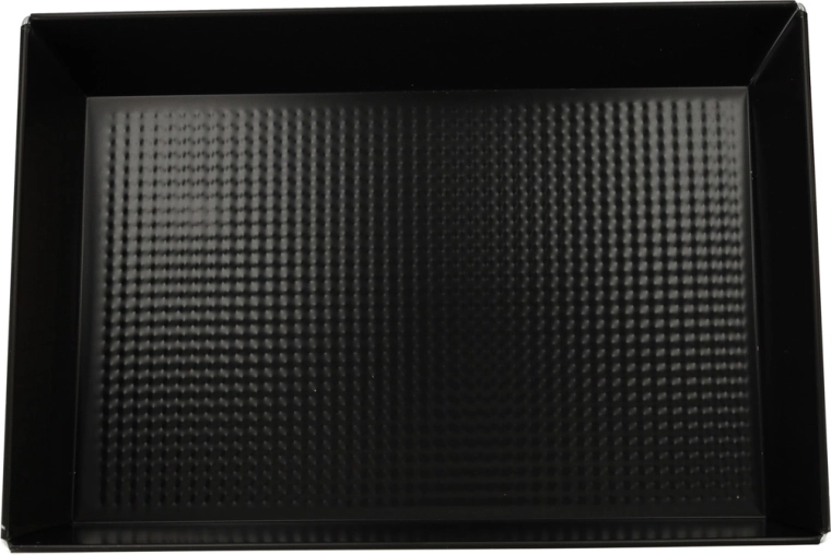 Pevné prevedenie s vystuženými rohmi