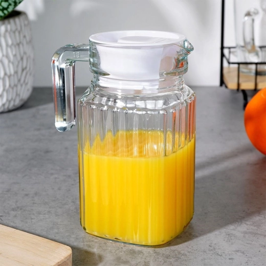 Odolné číre sklo s ryhovaním