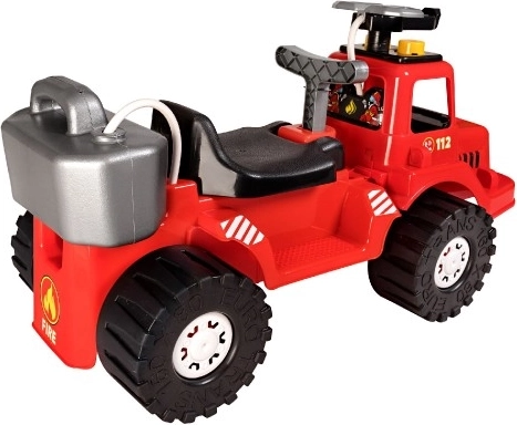 Skutočné hasenie so striekaním vody